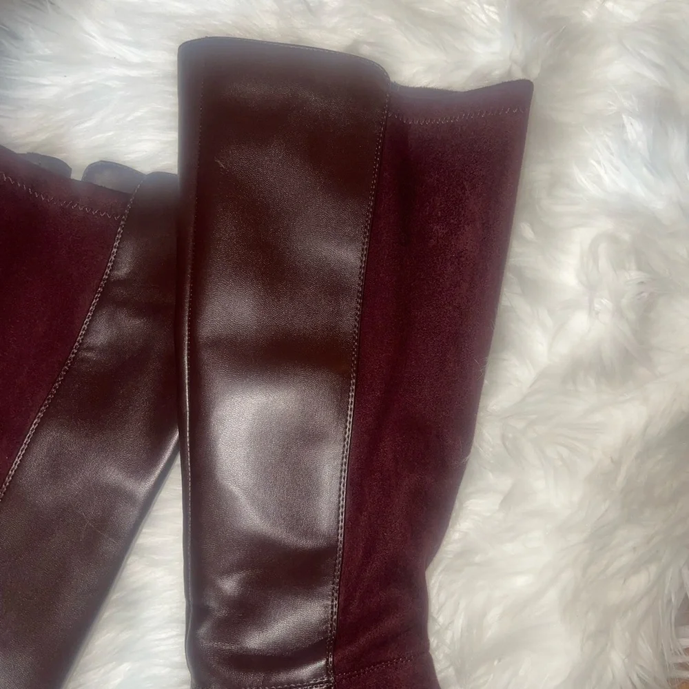 Boots - Picture 3 of 7